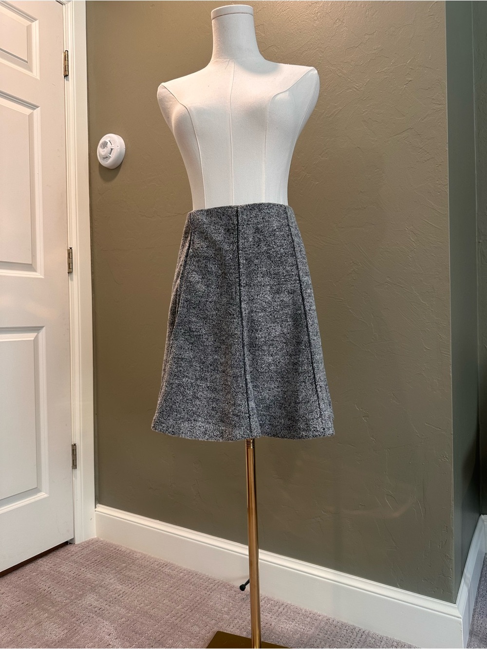 LOFT Gray A-Line Tweed Skirt